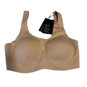 Knix M tan adjustable pullover bra